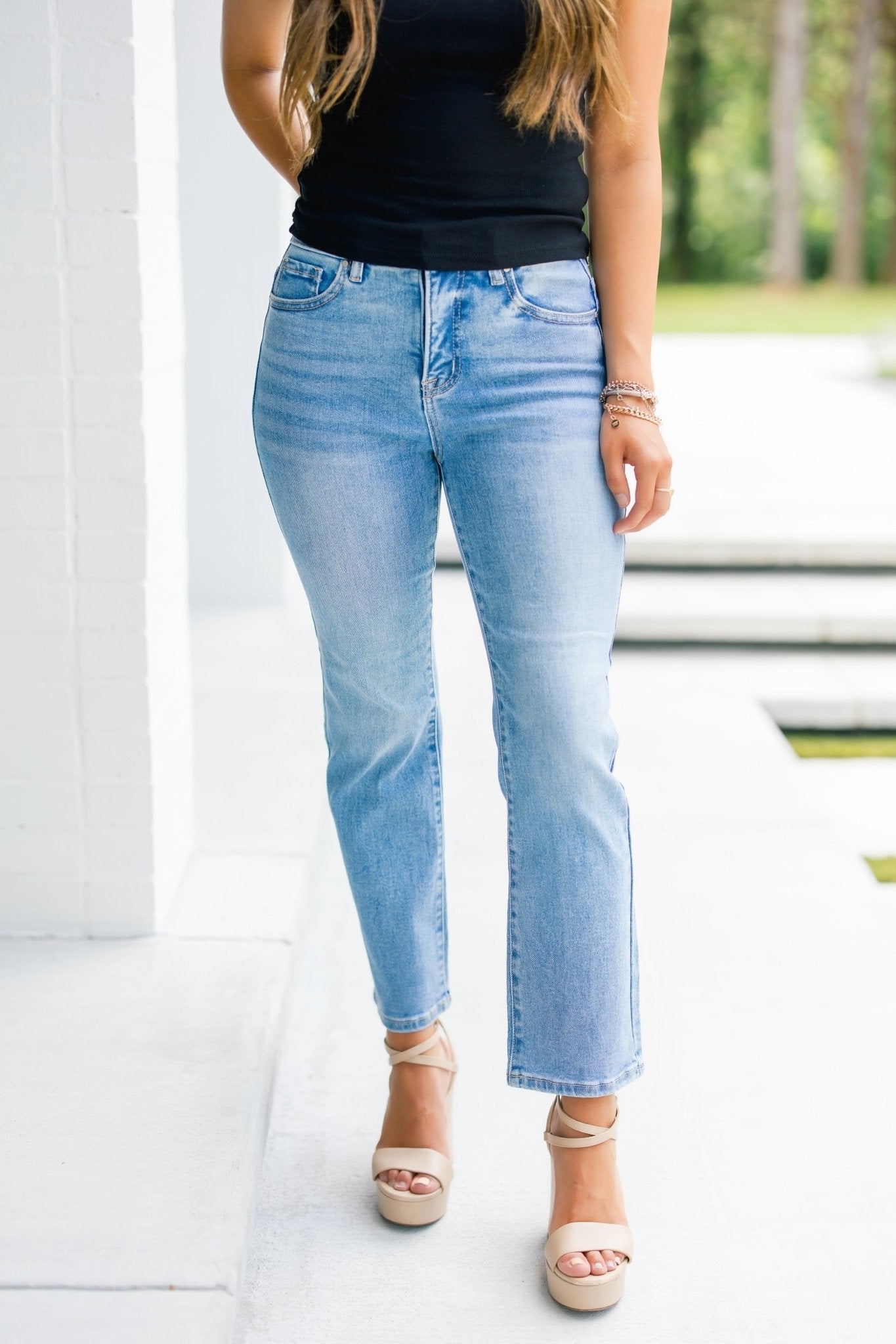Move Over Medium Cropped Denim